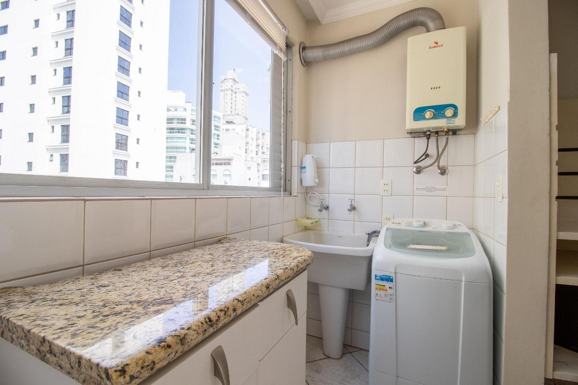Crm71 - 3 Dorm, Centro, Tv Smart, Garagem, Wi-Fi Apartment Balneario Camboriu Bagian luar foto